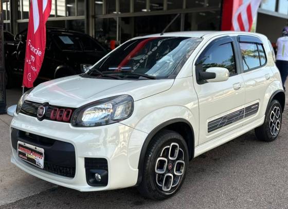 FIAT UNO 1.4 EVO SPORTING 8V FLEX 4P MANUAL